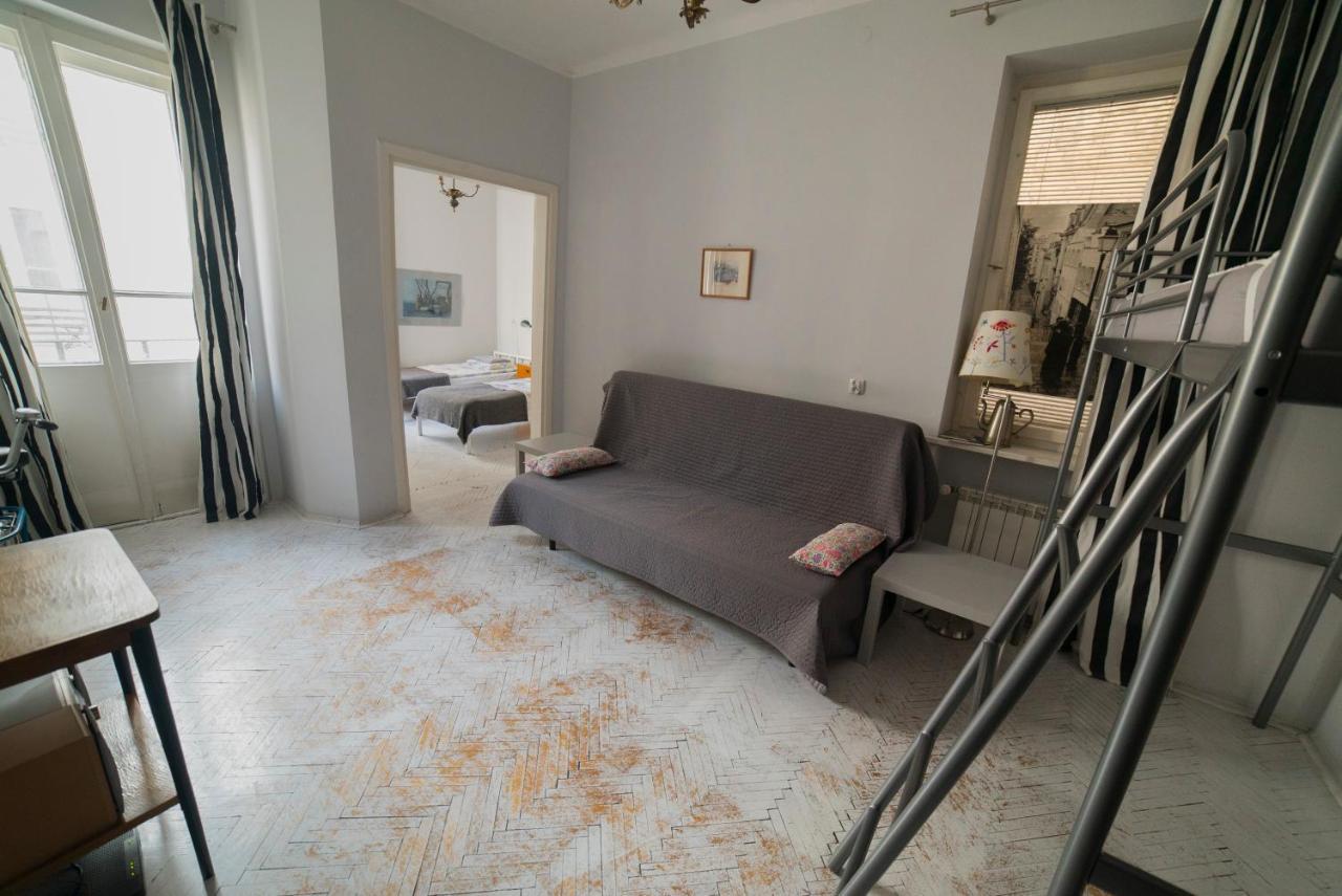Koro De Varsovio - Apartament Chmielna 6 Dış mekan fotoğraf